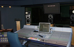 v-ONF-console-mus-ecran.jpg