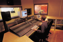 v-Piccolo-Studio-M-2002-2.jpg