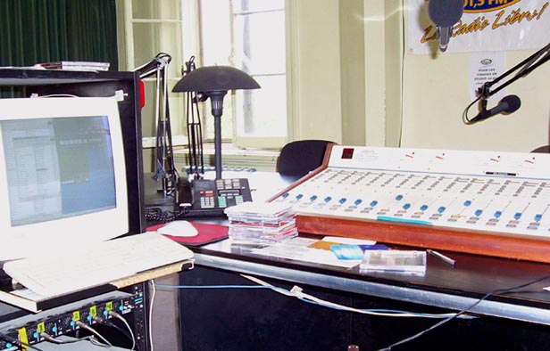 CIBL-studio-console-3